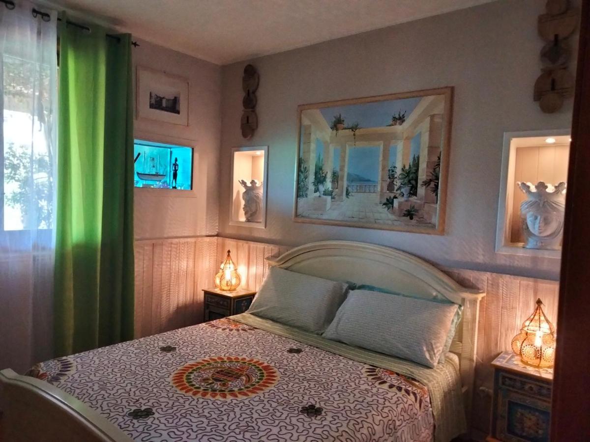Iris House Leilighet Agnone Bagni Eksteriør bilde