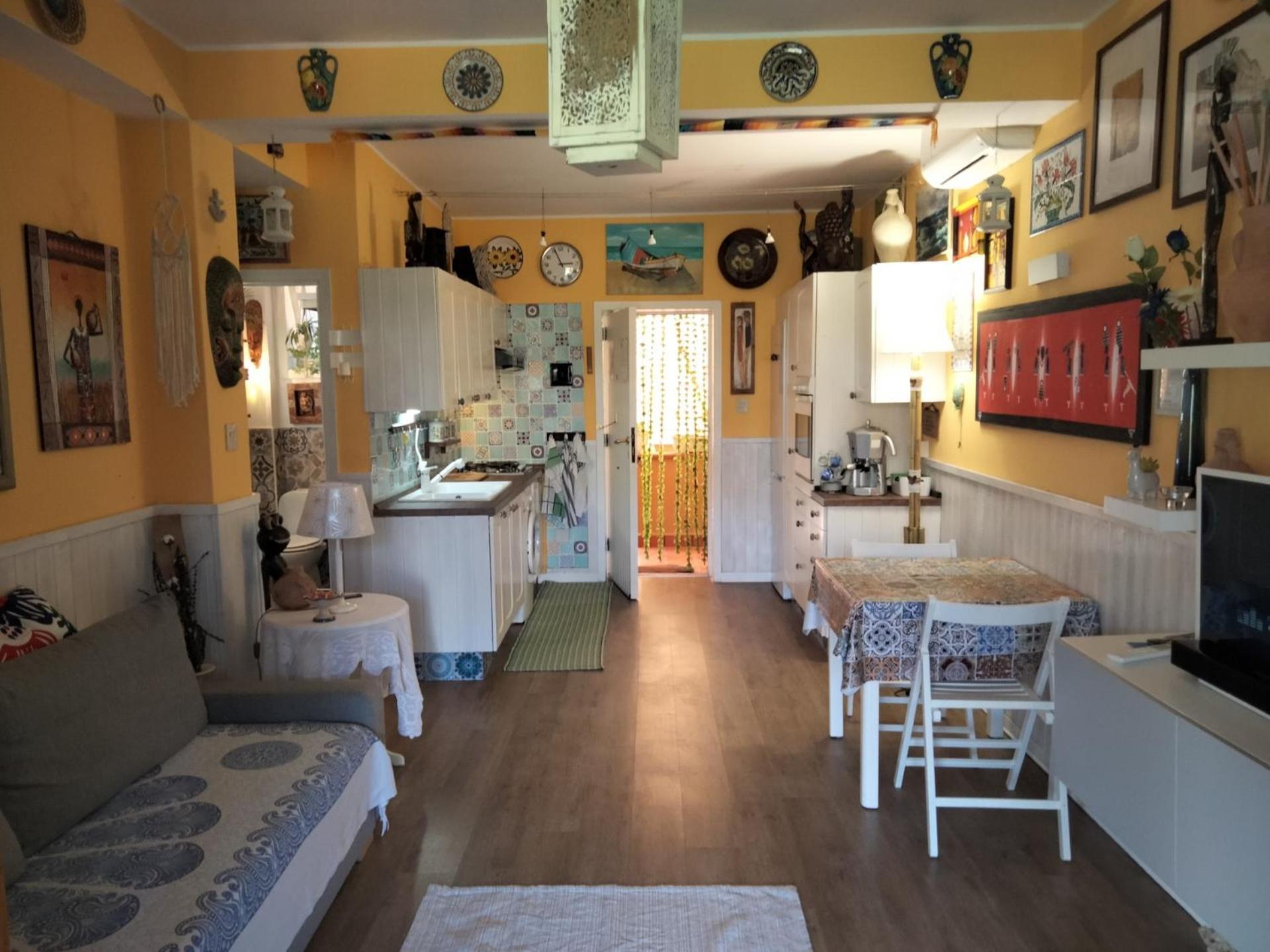 Iris House Leilighet Agnone Bagni Eksteriør bilde